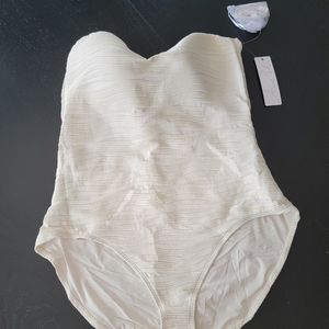 Anne Cole strapless one piece swimsuit, size 16